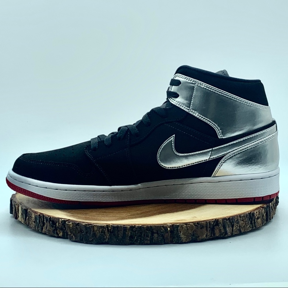 JORDAN AIR JORDAN 1 MID - Picture 7 of 8